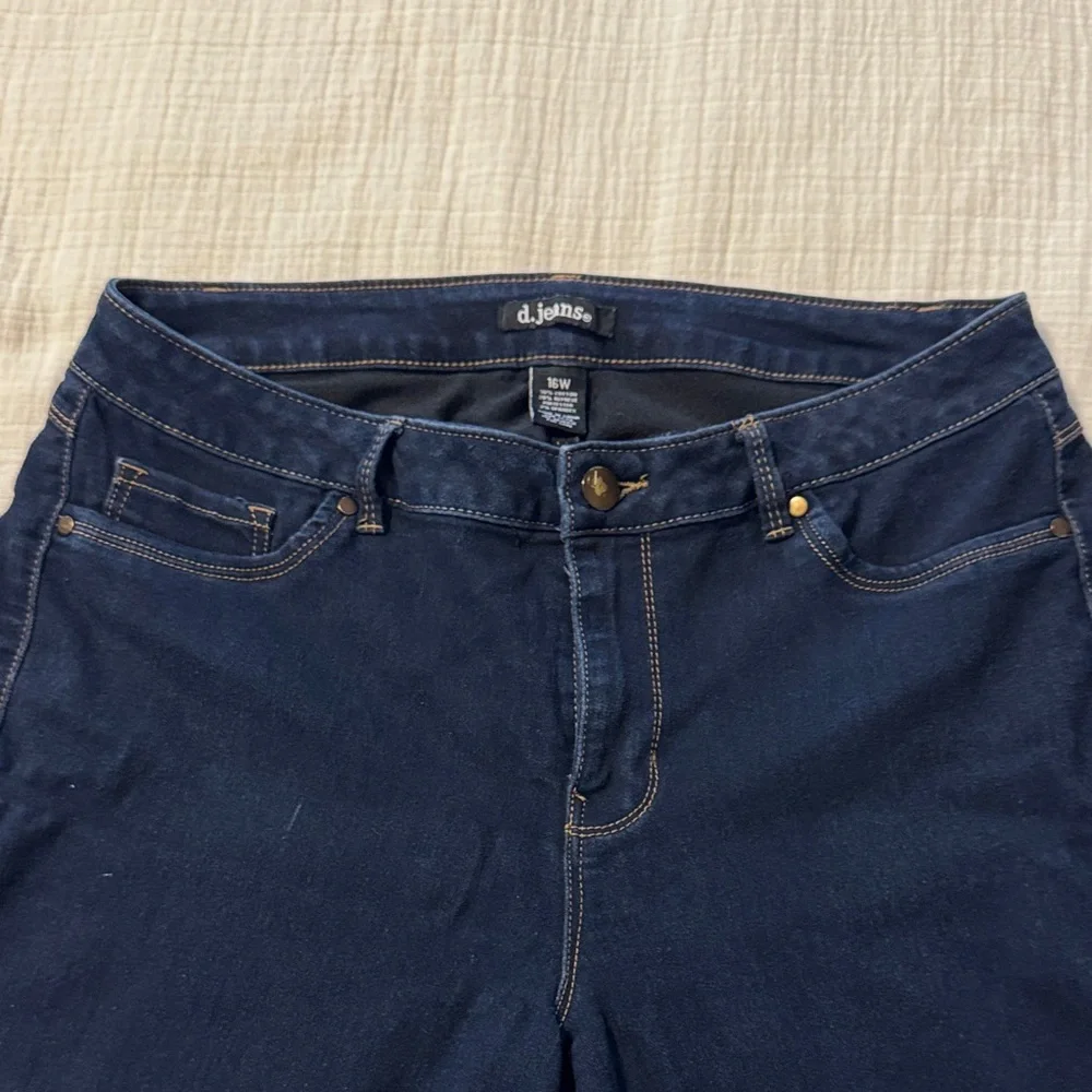 d. jeans Women's Dark Blue Straight Leg Jeans - Picture 3 of 5